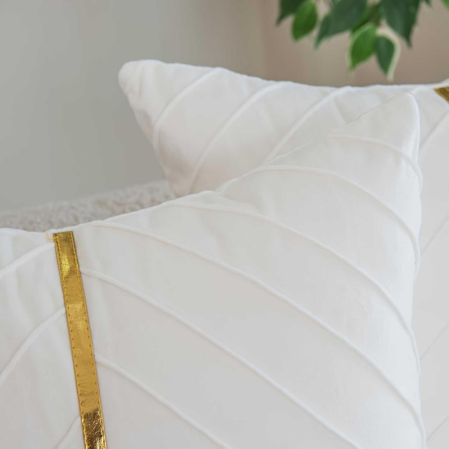 2pcs Ultra-Soft Velvet Throw Pillow Covers By PK LUXUS™
