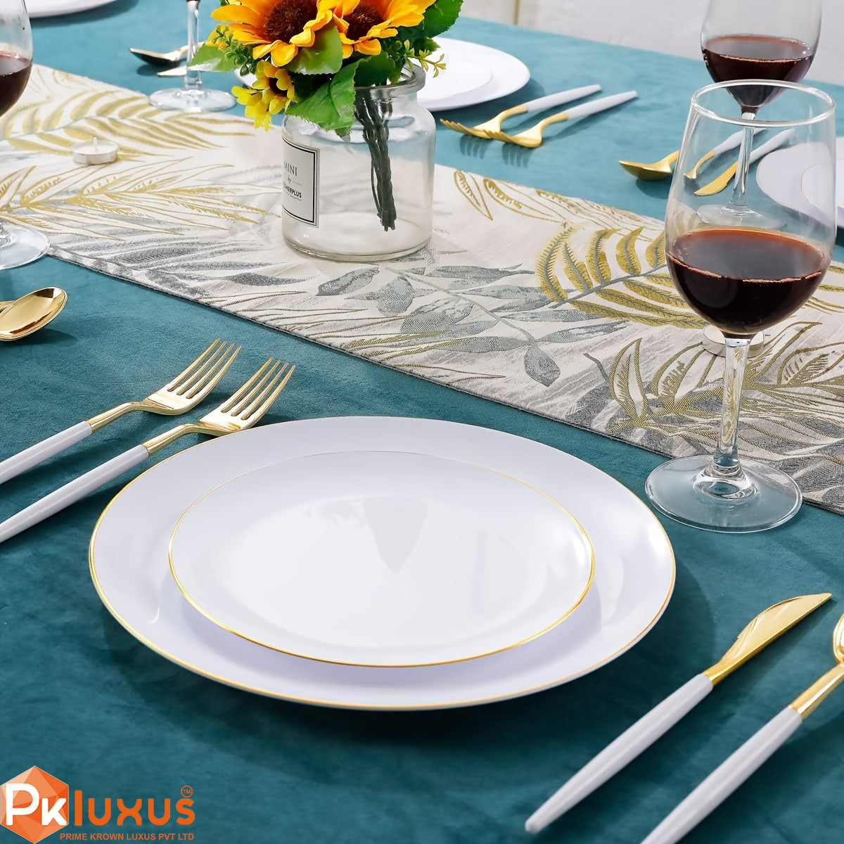 35 Pieces Utensils, 14 Plates - 21 Cutlery, The Perfect Choice for a Party By  PK LUXUS™