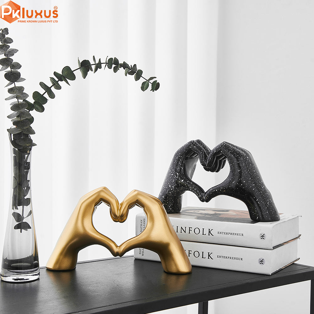 Luxury Gold Love Hands Statues | PK LUXUS™ - PK LUXUS