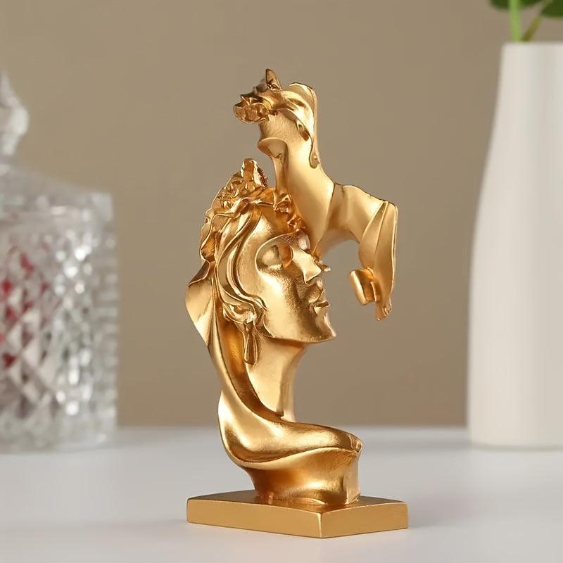 Romantic Couple Kissing Figurine By PK LUXUS™ PK LUXUS™ - PK LUXUS